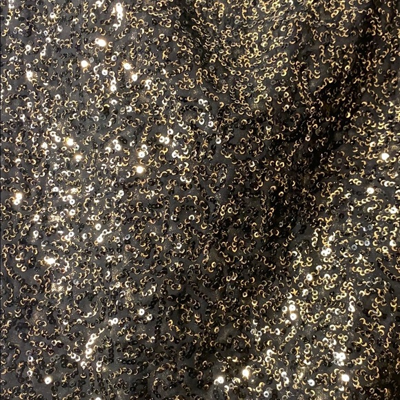 Medium Express black with gold sequin top - Picture 2 of 3